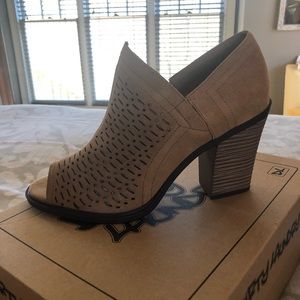 Dirty Laundry Aida Suede Open Toe Ankle Booties